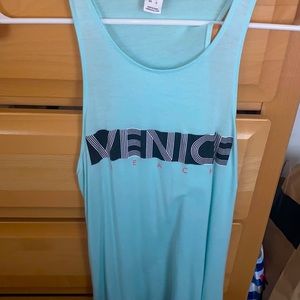 Venice Beach Tank